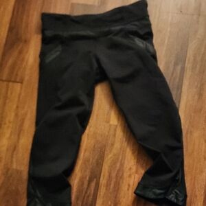 Black Athletic Capri Pants lululemon